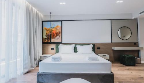 Suite with Balcony