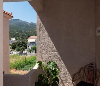 Deluxe Triple Room with Sea View