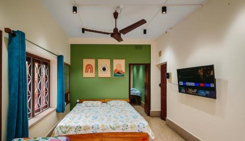 Two-Bedroom Apartment with Balcony