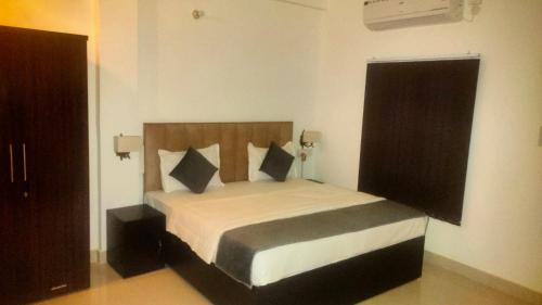 Deluxe Single Room with Balcony