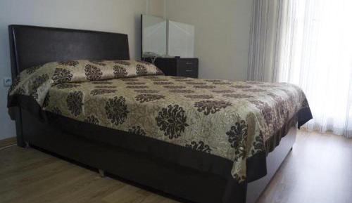 Economy Triple Room