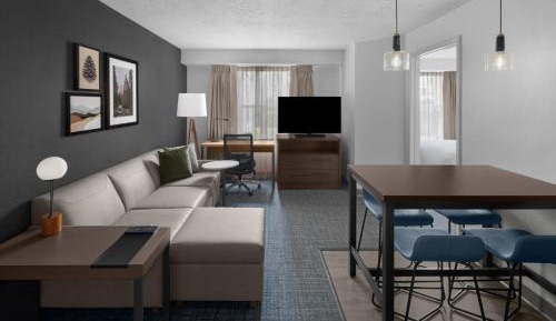 One-Bedroom, 2 Room Suite with Sofa Bed