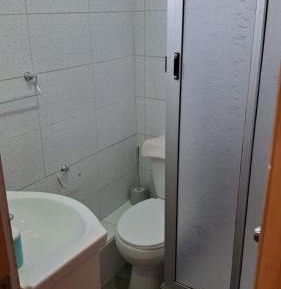 Single Room with Private Bathroom