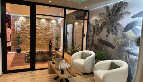 One-Bedroom Cottage