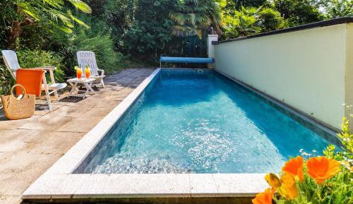 Two-Bedroom Standard Apartment