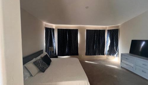 King Room with Spa Bath