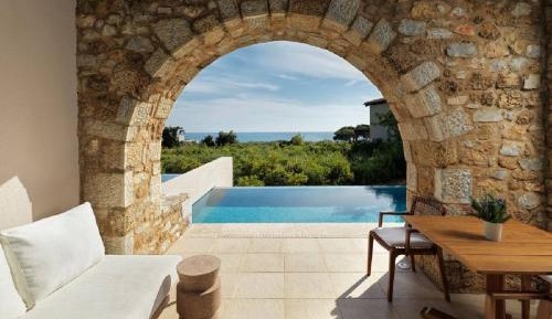 Premium Infinity Sea View, Suite, 1 King, Sofa bed