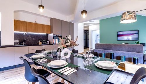 Two-Bedroom Apartment with City View