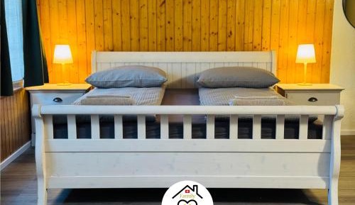 Studio Apartment with Balcony