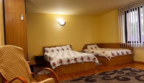 Triple Room with Private Bathroom