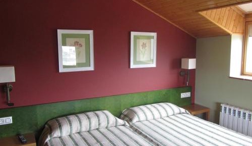 Twin Room with Private Bathroom