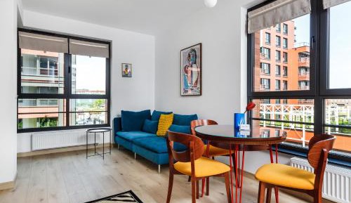Studio Apartment with Balcony