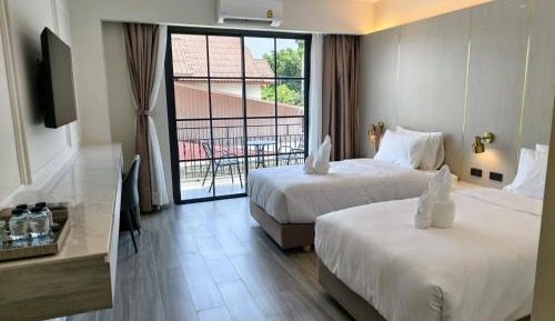 Deluxe Twin Room
