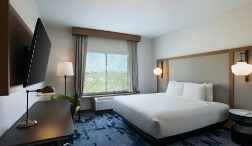 Standard King Room
