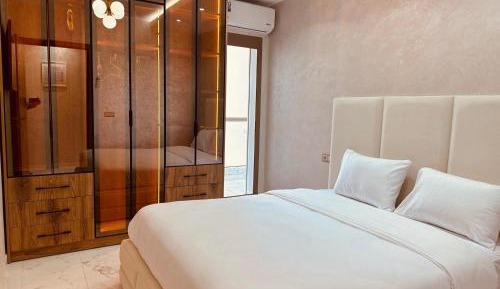 Three-Bedroom Premium Apartment