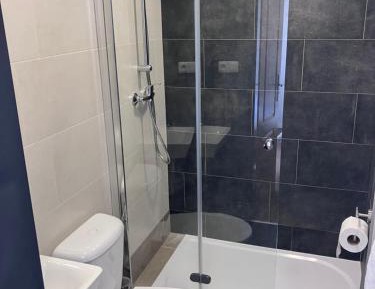 Twin Room with Private Bathroom