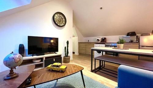 One-Bedroom Apartment