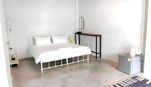 Double Room with Private External Bathroom