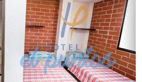 Twin Room with Private Bathroom