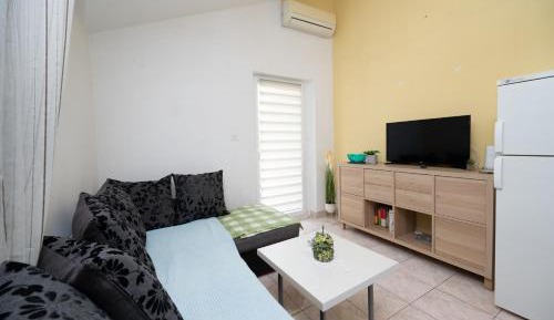 Two-Bedroom Apartment with Terrace