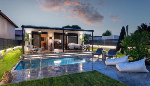 One-Bedroom House