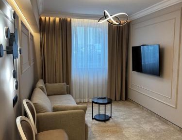 Studio - level 0