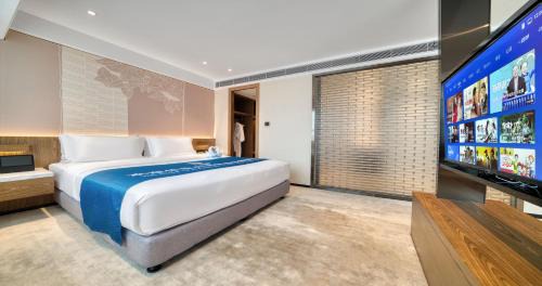 Deluxe Double Room with Bath