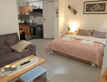 One-Bedroom House
