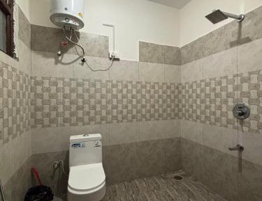 Basic Triple Room with Shared Bathroom