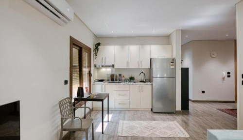 Deluxe One-Bedroom Apartment with City View