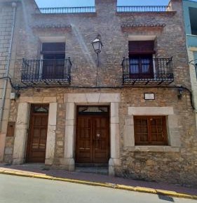 Three-Bedroom Townhouse