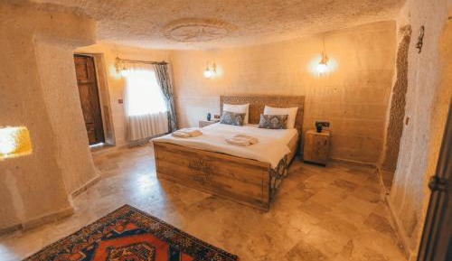 King Suite with Spa Bath