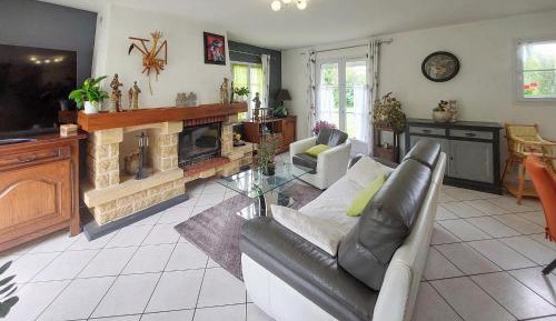 Three-Bedroom Holiday Home 