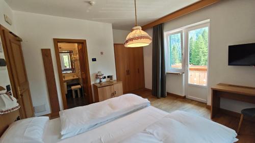 Budget Twin Room