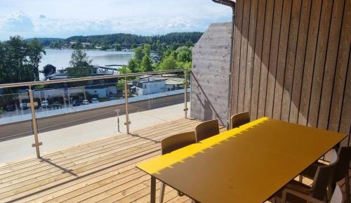 Three-Bedroom Apartment with Balcony and Terrace