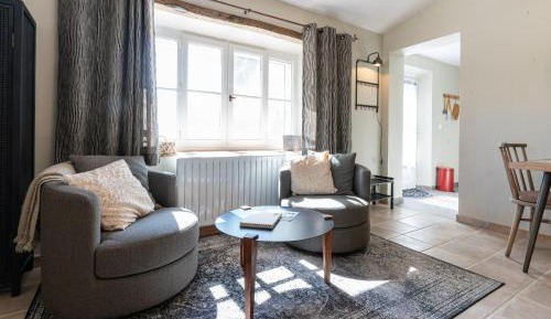 Studio with Garden View