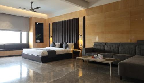 Large Double Room