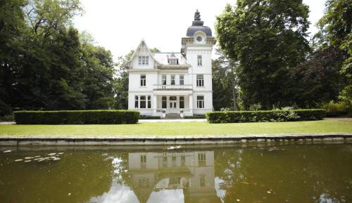 Five-Bedroom Villa
