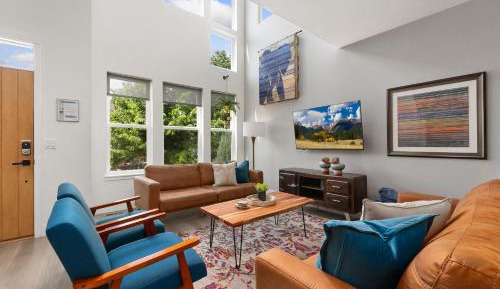 Four-Bedroom Holiday Home