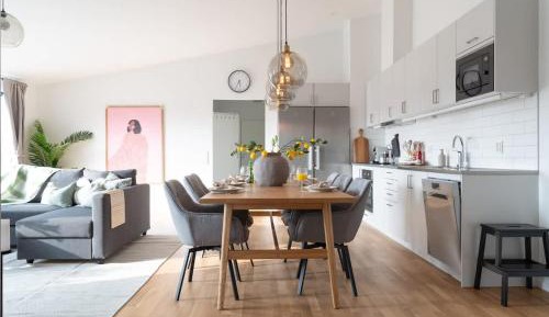 Three-Bedroom Apartment