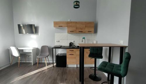 One-Bedroom Apartment - Non-Smoking