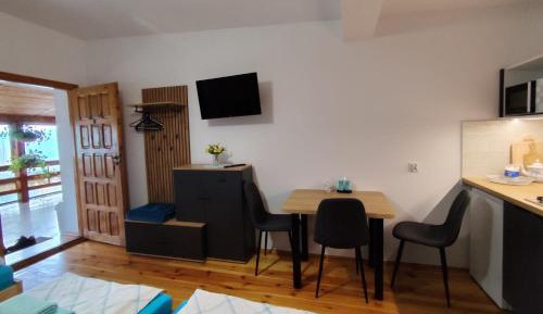 Triple Room with Terrace
