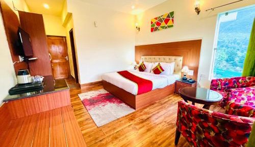 Queen Room with Balcony