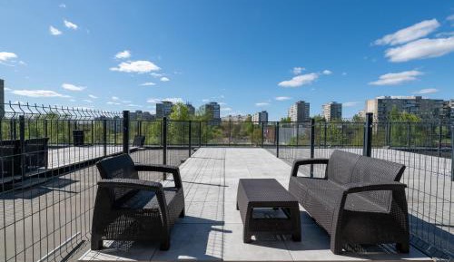 Apartment with Park View