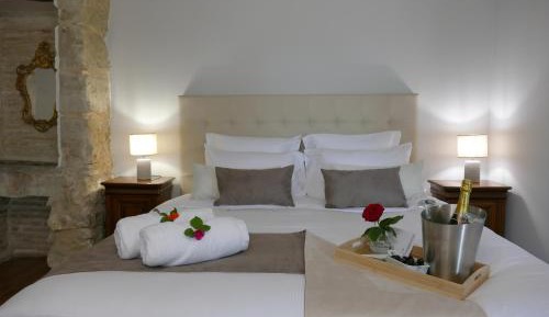 Double Room with Pool View