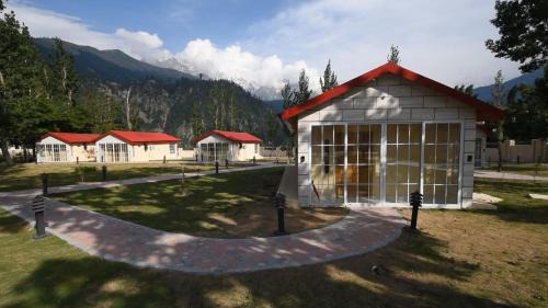 Single Bed Chalet
