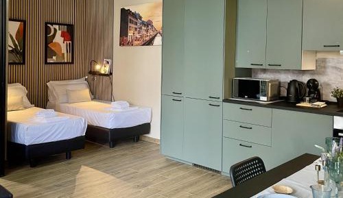 Studio Apartment