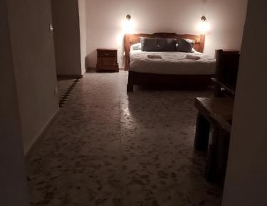 Superior One-Bedroom Apartment