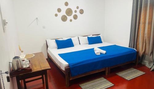 Deluxe Double Room with Extra Bed