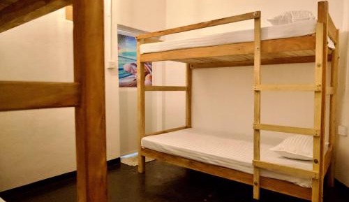 Bed in 4-Bed Mixed Dormitory Room